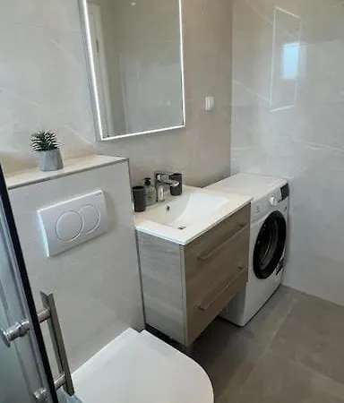 Daire Two-bedroom Mitrov *